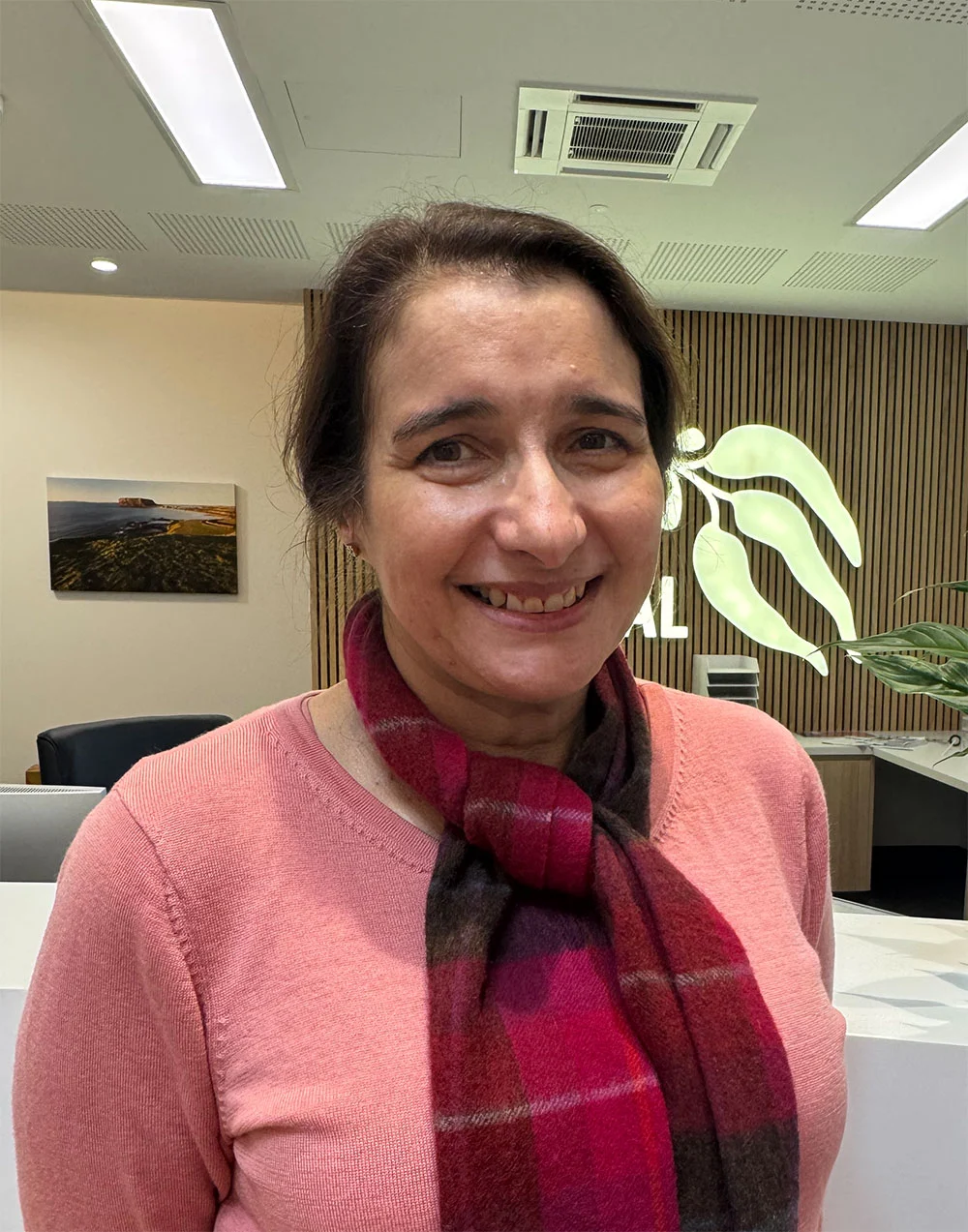 Dr Esther Papas